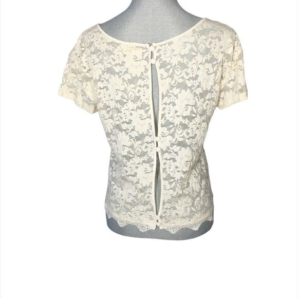 Kirra Cream Lace Cropped Top Size M - Picture 2 of 3